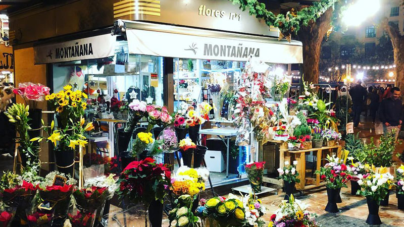 Puesto de Flores Montañana en la Plaza del Ayuntamiento de Valencia